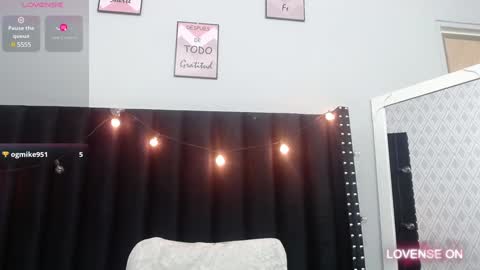  GRETCHEN  online show from 12/12/24, 12:33