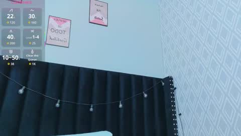  GRETCHEN  online show from 10/15/25, 12:27