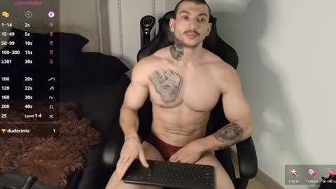 Snapshot of colombianmuscle8 chatting on 01/31/25, 02:37 colombianmuscle8 online show from 01/31/25, 02:37