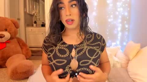 Snapshot of colombiantexas chatting on 01/14/25, 12:54 ........ Instagram Lorysexys online show from 01/14/25, 12:54