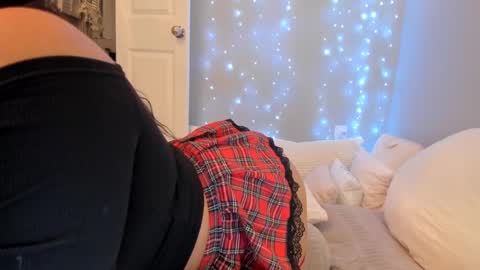 Snapshot of colombiantexas chatting on 01/28/25, 06:49 ........ Instagram Lorysexys online show from 01/28/25, 06:49