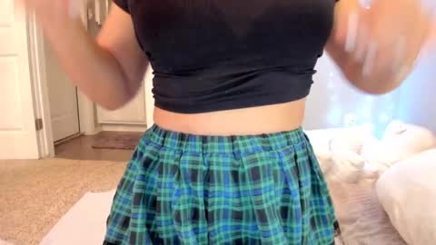 Snapshot of colombiantexas chatting on 02/05/25, 06:24 ........ Instagram Lorysexys online show from 02/05/25, 06:24