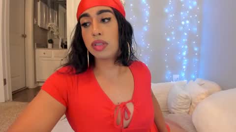 Snapshot of colombiantexas chatting on 02/13/25, 05:48 ........ Instagram Lorysexys online show from 02/13/25, 05:48