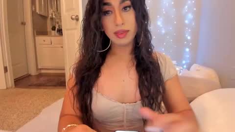 Snapshot of colombiantexas chatting on 09/16/25, 02:56 ........ Instagram Lorysexys online show from 09/16/25, 02:56