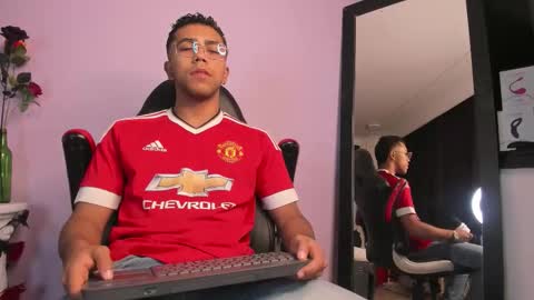 colstorw_ online show from 10/07/25, 10:34