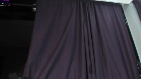 colstorw_ online show from 12/04/25, 10:13