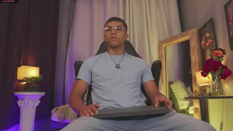 colstorw_ online show from 04/08/26, 10:04