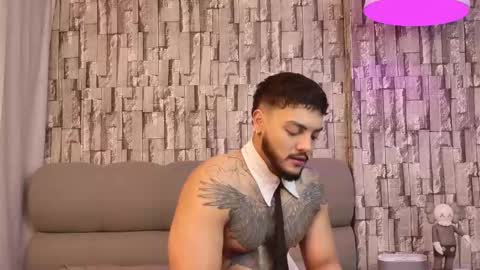 Snapshot of colton_mars chatting on 09/30/25, 04:50 Jhoan online show from 09/30/25, 04:50