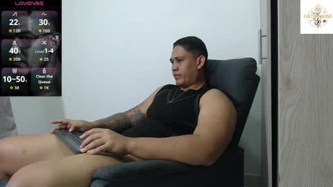 Snapshot of coltonmassif_ chatting on 03/31/26, 08:48 coltonmassif_ online show from 03/31/26, 08:48