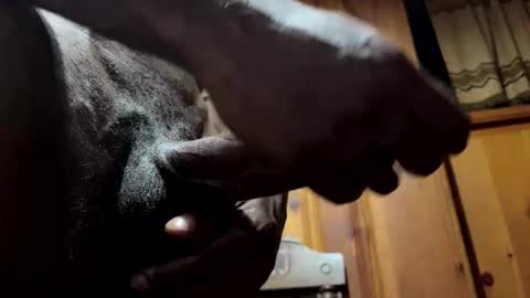 Heavyd614 online show from 12/19/24, 05:40