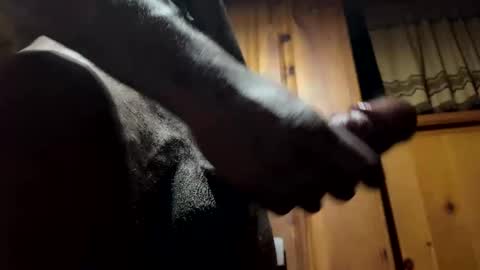 Heavyd614 online show from 12/20/24, 05:04