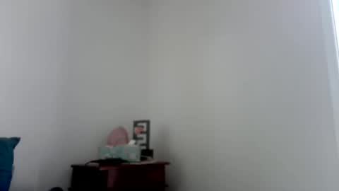 comegetme19 online show from 11/05/25, 01:16