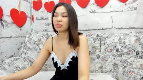 Snapshot of comely_camillla chatting on 03/17/26, 01:54 Camilla online show from 03/17/26, 01:54