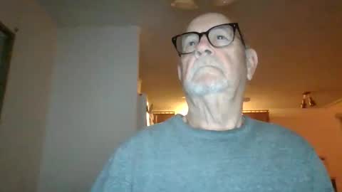 Snapshot of comeonmymouth chatting on 03/08/26, 01:37 comeonmymouth online show from 03/08/26, 01:37