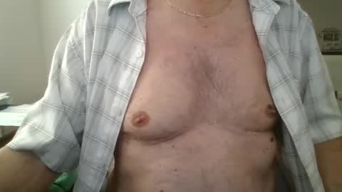 Snapshot of comeonmymouth chatting on 03/25/26, 05:41 comeonmymouth online show from 03/25/26, 05:41