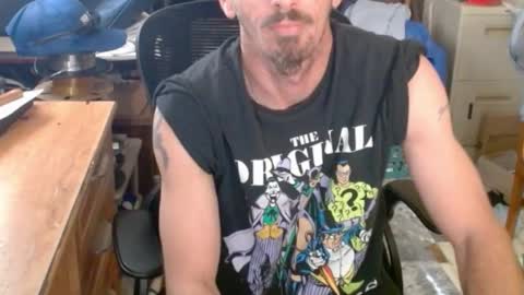 Snapshot of comic_king27 chatting on 02/22/25, 06:52 Nelson or ComicKing and sometime Peachy143 online show from 02/22/25, 06:52