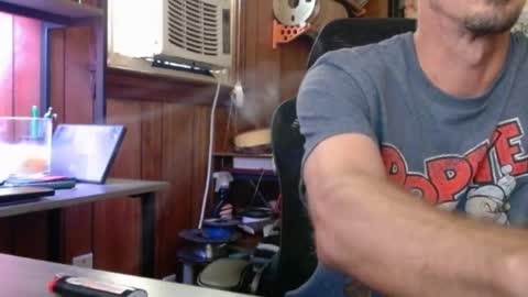 Snapshot of comic_king27 chatting on 09/20/25, 09:16 Nelson or ComicKing and sometime Peachy143 online show from 09/20/25, 09:16