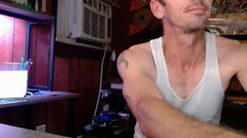 Snapshot of comic_king27 chatting on 10/14/25, 12:33 Nelson or ComicKing and sometime Peachy143 online show from 10/14/25, 12:33