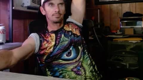 Snapshot of comic_king27 chatting on 10/20/25, 01:17 Nelson or ComicKing and sometime Peachy143 online show from 10/20/25, 01:17