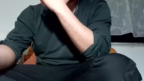 comobailamioso online show from 03/01/26, 06:54