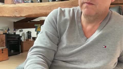 compay69 online show from 12/05/24, 10:23