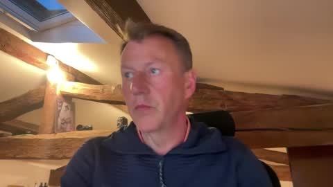 compay69 online show from 03/25/26, 06:14