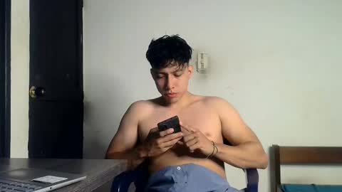 Snapshot of conde2710 chatting on 04/22/26, 08:39 ELCONDE online show from 04/22/26, 08:39