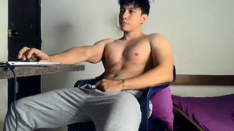 Snapshot of conde2710 chatting on 06/27/26, 10:20 ELCONDE online show from 06/27/26, 10:20