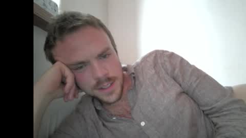 Snapshot of confessionsofalonelylover chatting on 03/15/26, 05:52 dreamy eyed lover online show from 03/15/26, 05:52