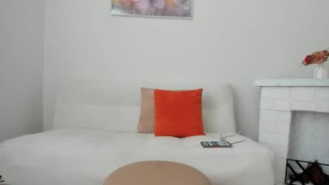 conie28  online show from 03/13/26, 05:52