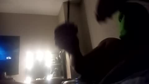 connahoj24 online show from 11/21/25, 03:27