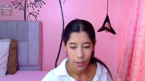 C O N N I E online show from 09/19/25, 07:36