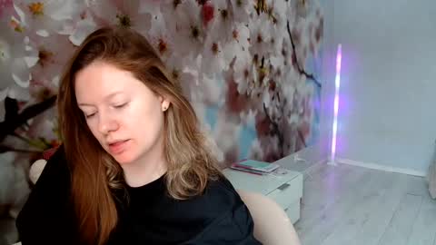 Snapshot of connie_daw chatting on 02/17/25, 05:47 Connie Daw online show from 02/17/25, 05:47