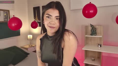 Snapshot of connie_haze chatting on 02/15/25, 09:48 Connie online show from 02/15/25, 09:48