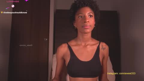   independent model online show from 09/21/25, 11:28