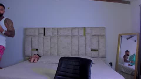 rusfegui online show from 12/01/25, 01:10