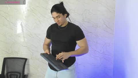 Snapshot of connor_devling1 chatting on 04/07/26, 08:20 Connor online show from 04/07/26, 08:20