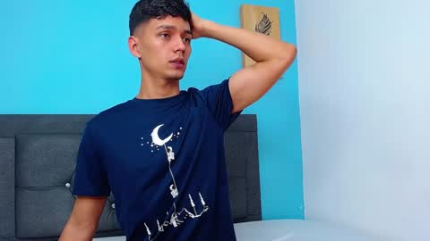 Snapshot of connor_garrett chatting on 12/02/24, 09:17 Connor online show from 12/02/24, 09:17