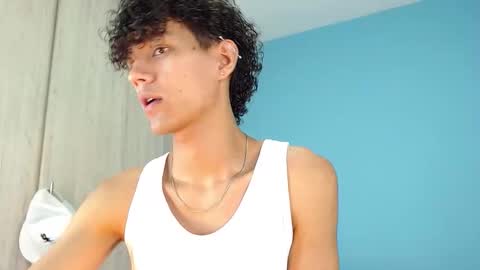 Snapshot of connor_garrett chatting on 12/17/25, 12:27 Connor online show from 12/17/25, 12:27