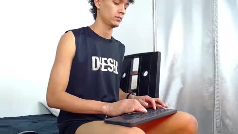 Snapshot of connor_garrett chatting on 02/13/26, 09:33 Connor online show from 02/13/26, 09:33