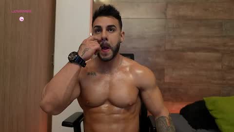 connor_h1 online show from 03/31/26, 04:24