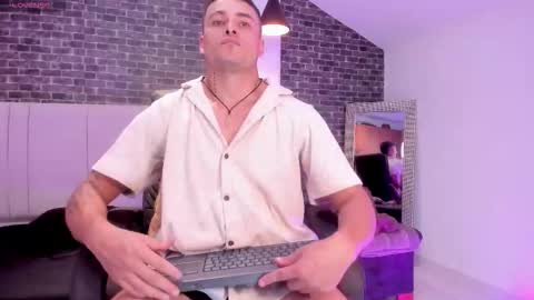 Snapshot of connorsmith_26 chatting on 03/11/26, 04:13 Connor Smith online show from 03/11/26, 04:13