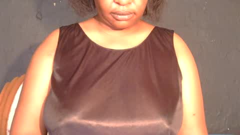 Snapshot of conny685249 chatting on 06/15/26, 06:37 conny online show from 06/15/26, 06:37