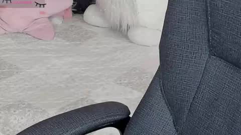 Conny online show from 11/19/25, 01:55