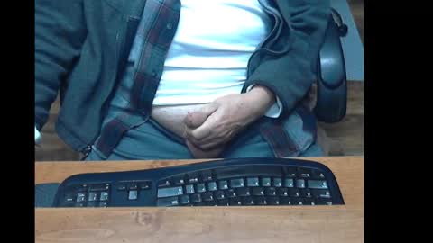 conastantbater57 online show from 12/15/24, 06:18