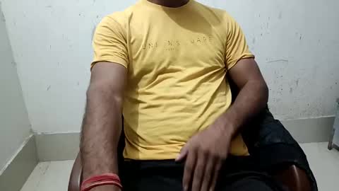 Snapshot of controlforyou1 chatting on 12/17/24, 05:29 Mr. Singh online show from 12/17/24, 05:29