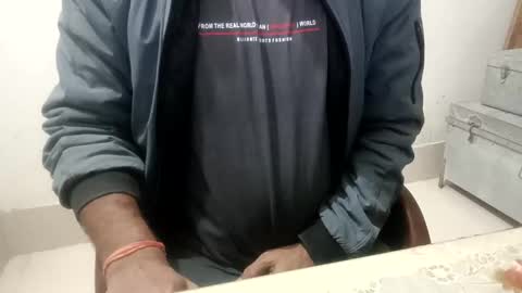 Snapshot of controlforyou1 chatting on 12/18/24, 01:23 Mr. Singh online show from 12/18/24, 01:23