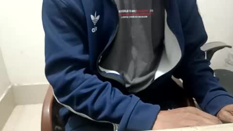 Snapshot of controlforyou1 chatting on 01/25/25, 11:23 Mr. Singh online show from 01/25/25, 11:23