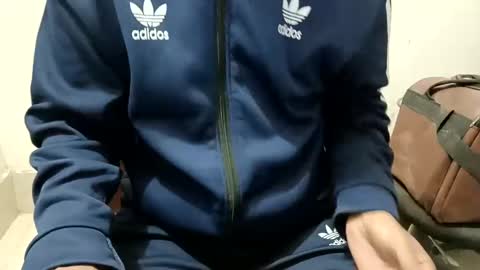 Snapshot of controlforyou1 chatting on 01/29/25, 06:33 Mr. Singh online show from 01/29/25, 06:33