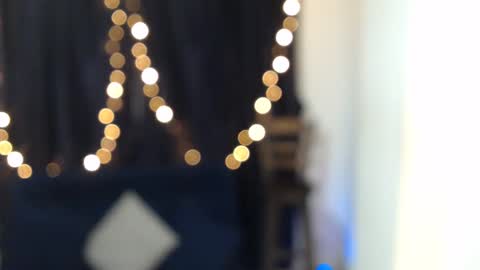 Snapshot of cony35 chatting on 11/15/25, 03:37 Sofi online show from 11/15/25, 03:37